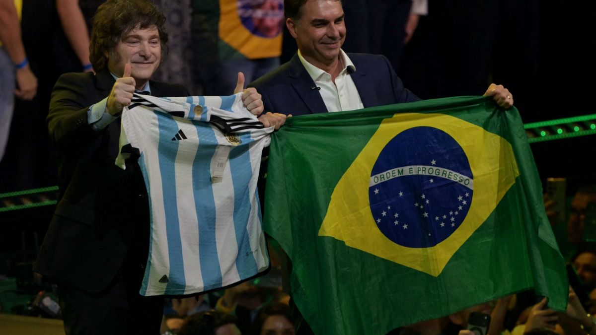 Argentinian President with former Brazilian President Bolsonaro