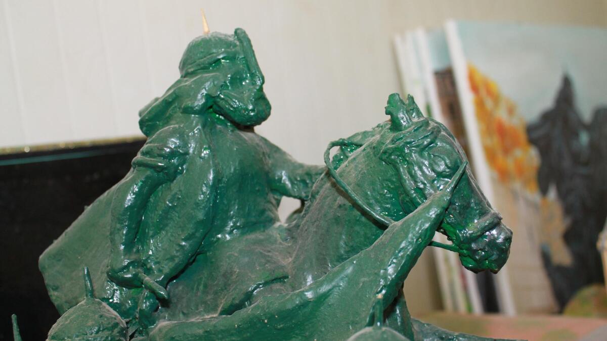 horse-rider-sculpture-zaatari-camp-art-palmyra-2015