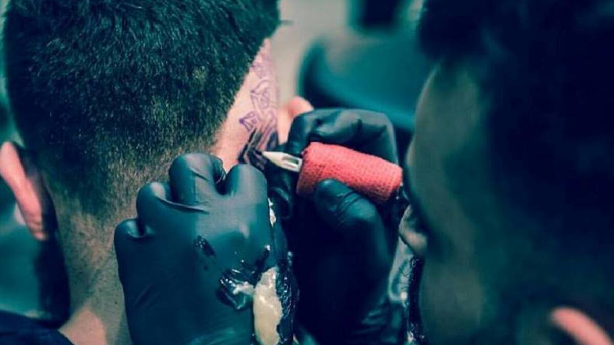 Artist at work during Lebanon Tattoo Events (Facebook)