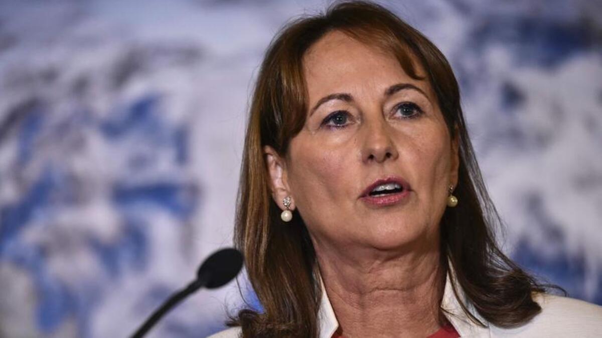 الرئيس الفرنسي فرنسوا هولاند لديه 4 أبناء من رفيقته السابقة سيجولين رويال والتي انفصل عنها عام 2007