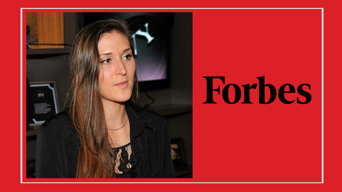 المركز السابع: نادية مصري من سوريا / العمر: 28 عامًا / مؤسسة شركة Perks، أنشأت تطبيق Perks الذي يسمح للشركات بتقديم أسئلة استطلاعية لمستخدميها مقابل مكافآت مالية.