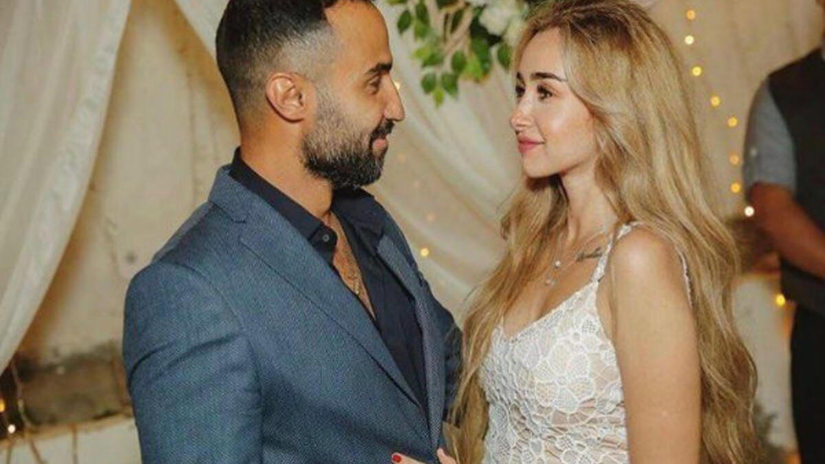 فاجأ كل من أحمد فهمي وهنا الزاهد محبيهم بإعلان خطبتهما في حفلة عائلية بسيطة شهر أغسطس 2018.