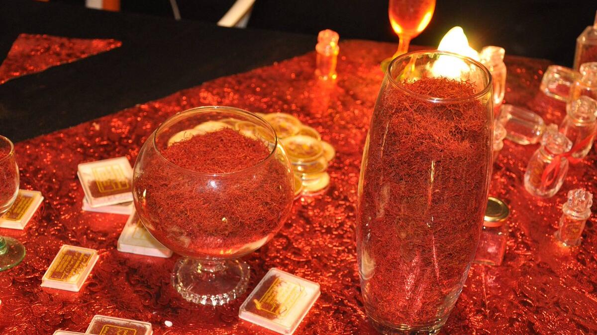 Separated saffron threads from harvested flowers  (Twitter)