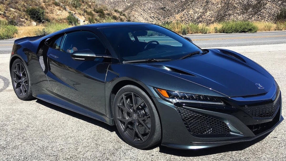 آكيورا إن إس إكس (Acura NSX)