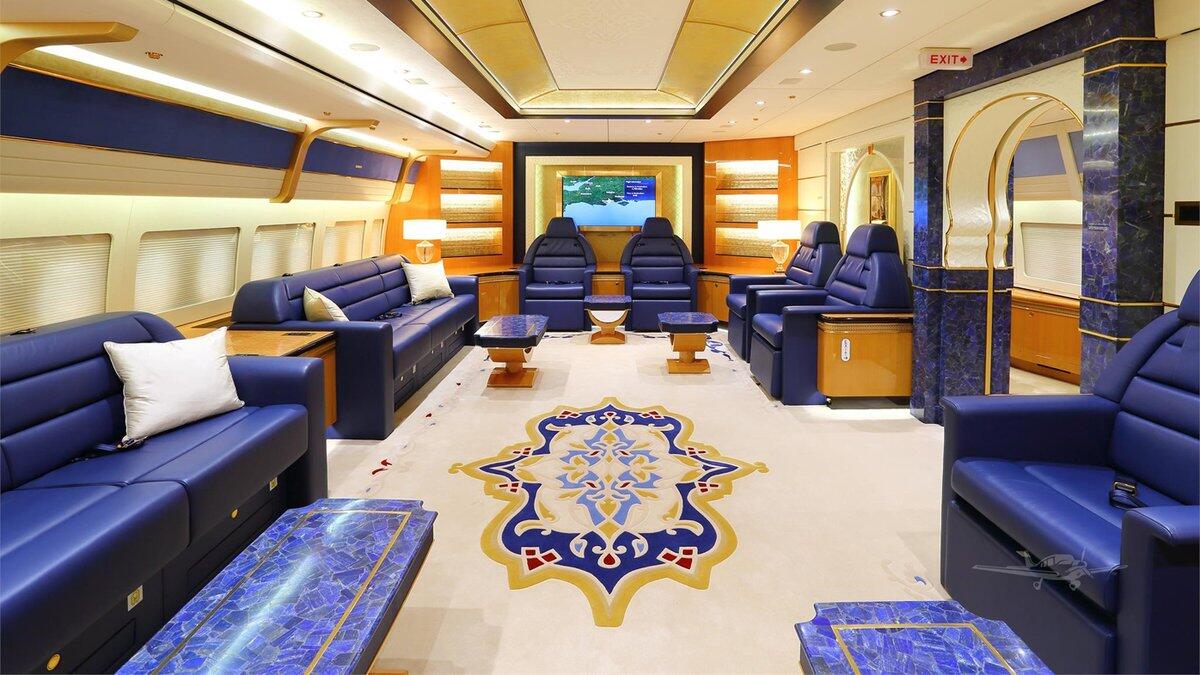 Inside Boeing 747-8i. (Twitter)