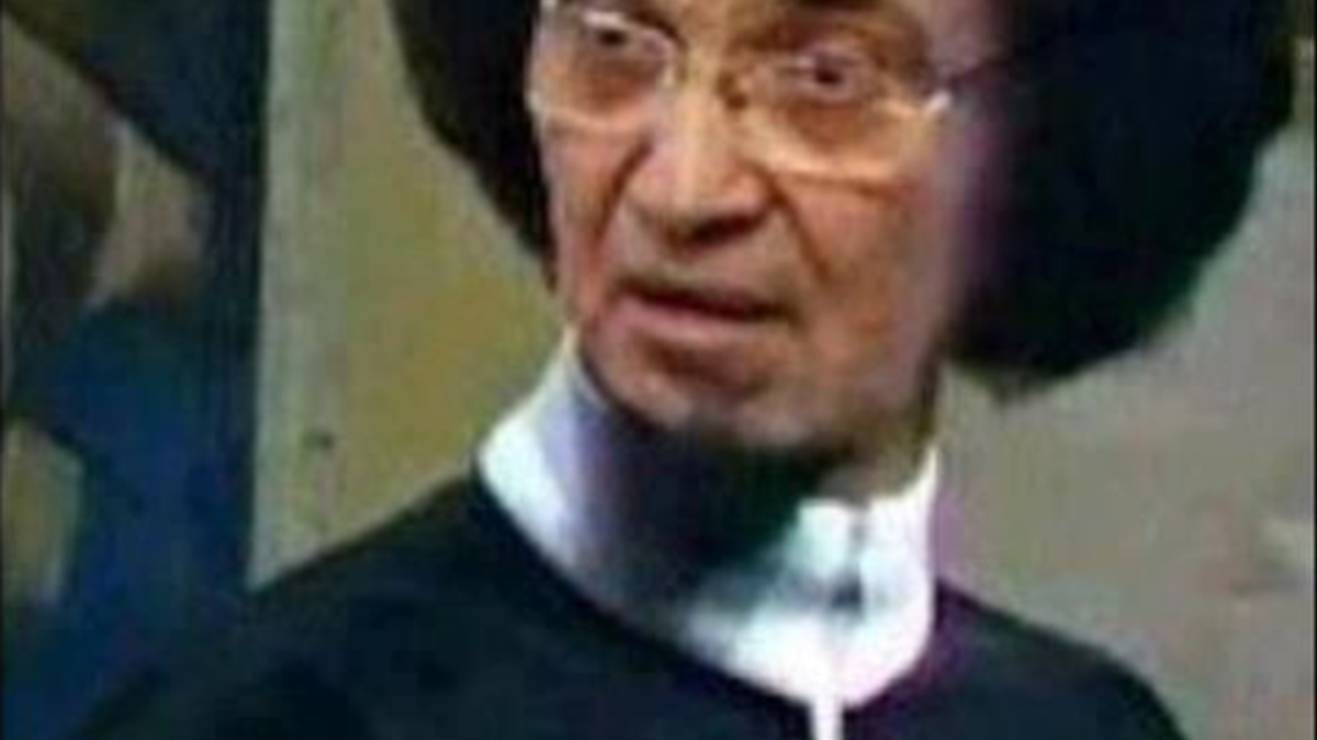 محمد نجم في مسرحية عش المجانين