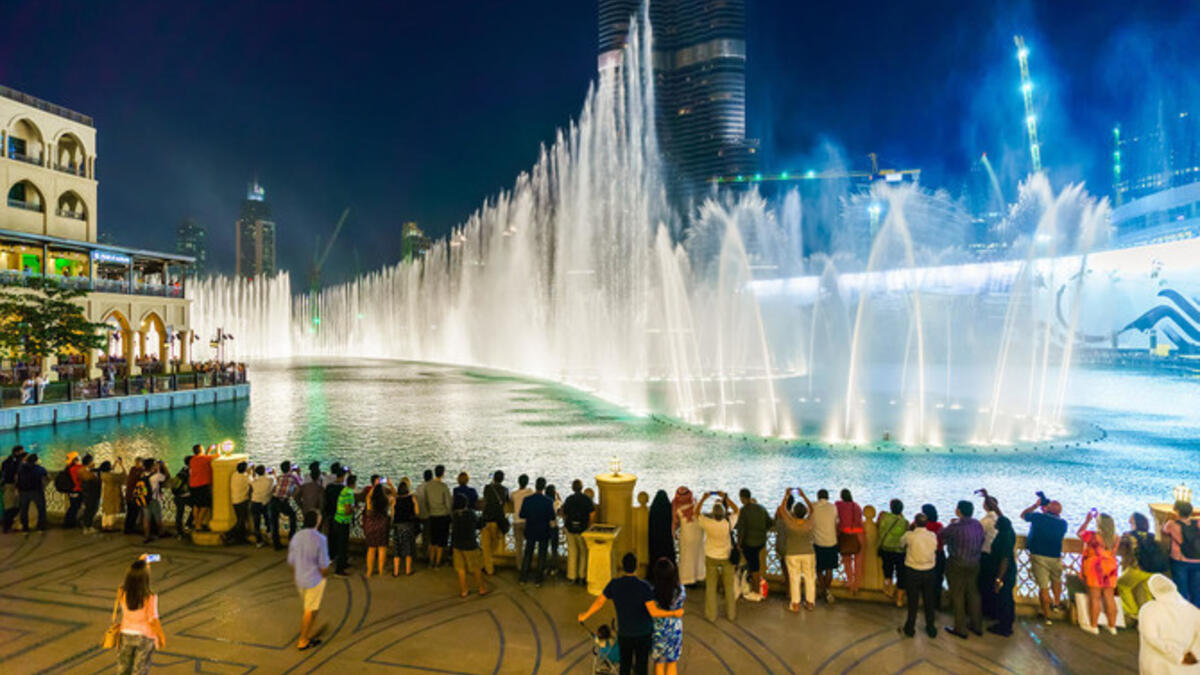Dubai’s dancing fountain at the Dubai Mall continue to be popular with visitors to the UAE. (Shutterstock)