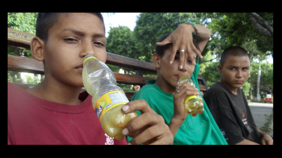 egyptian kids doing kolla