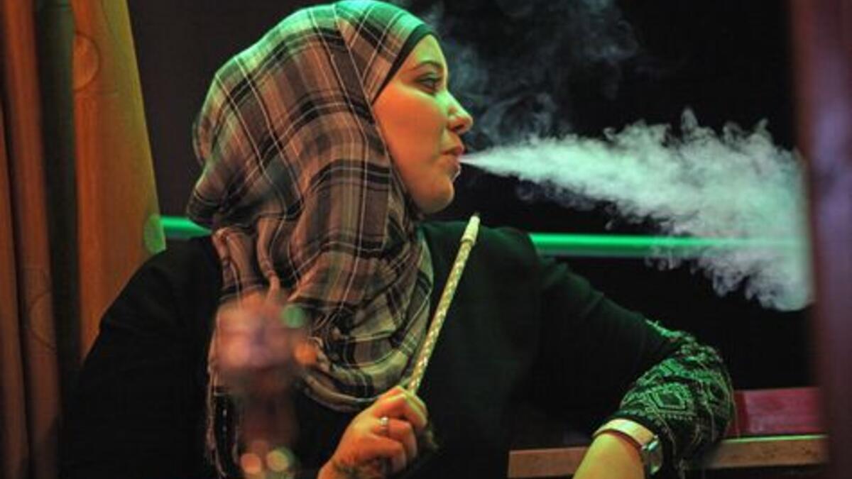 As with most things, ‘3aib’ comes down harder on women. A woman seen smoking cigarettes in public is 3eeb in a number of MENA countries as it suggests she has loose morals. Some even go as far as to frown on women smoking argeeleh.
