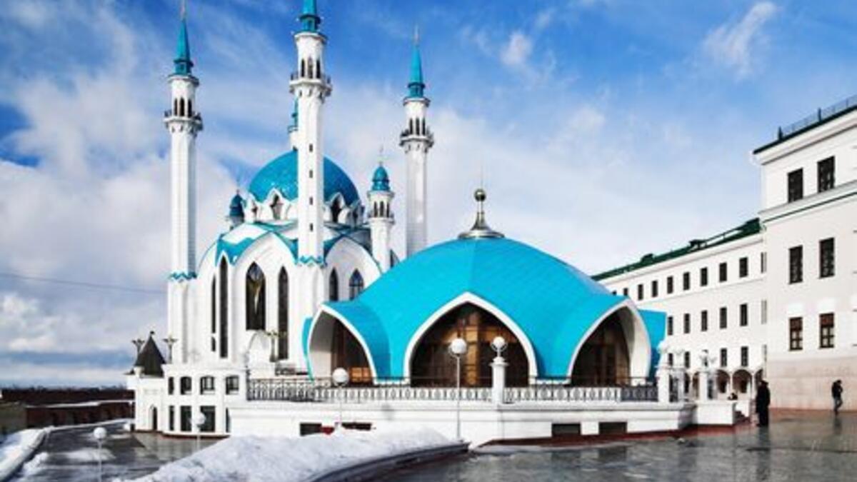 Qolsarif Mosque, Russia: Built in the 16th century the Qolsarif mosque was the largest mosque in Russia for about twenty minutes until it was destroyed by Ivan the Terrible during the storming of Kazan in the 16th century. (pinterest.com)
