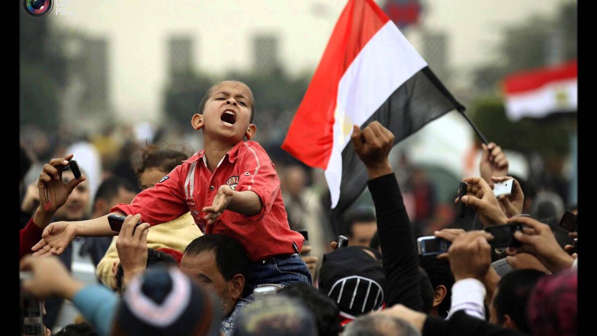 "كل اللى ميرضيش ربنا احنا معاه وبندعمه" في أول خطاب صريح للسيسي بعد عقب 3 يوليو، وقع السيسي في خطأ لا يغتفر على  الهواء أثناء كلمته خلال في مؤتمر حضره قادة الجيش والشرطة، حيث قال  :" اللي ميرضيش ربنا احنا هنبقى موجدين معاه وندعمه ونأيده".