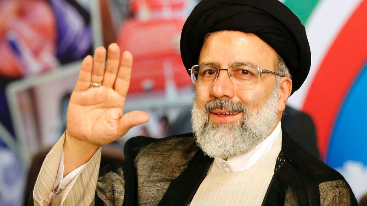 Ebrahim Raisi, manager of the Reza Shrine, is the second conservative candidate with real chances in the elections. Although his popularity is comparably low, his close ties to the Supreme Leader might pave his way into office. If elected, he has promised to triple monthly cash subsidy payments to the poor and create 1.5 million jobs per year.