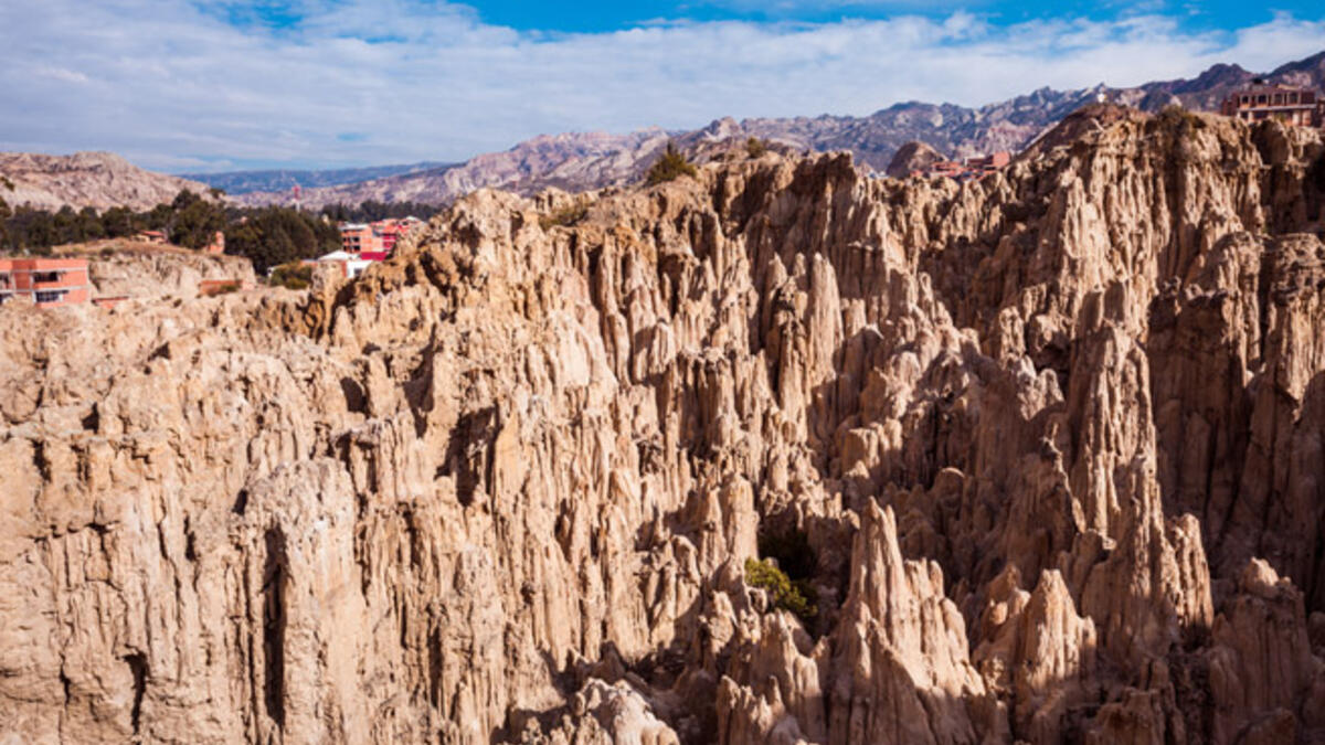 Nicknamed “the rooftop of the world,” Bolivia’s capital La Paz is the world’s highest capital city. Overlooked by tourists heading to Brazil and Argentina, Bolivia is an ultimate backpacker’s destination, boasting the aptly named Valley of the Moon. Casual Santa Cruz is also worth a visit, home to welcoming locals and delicious cuisine.