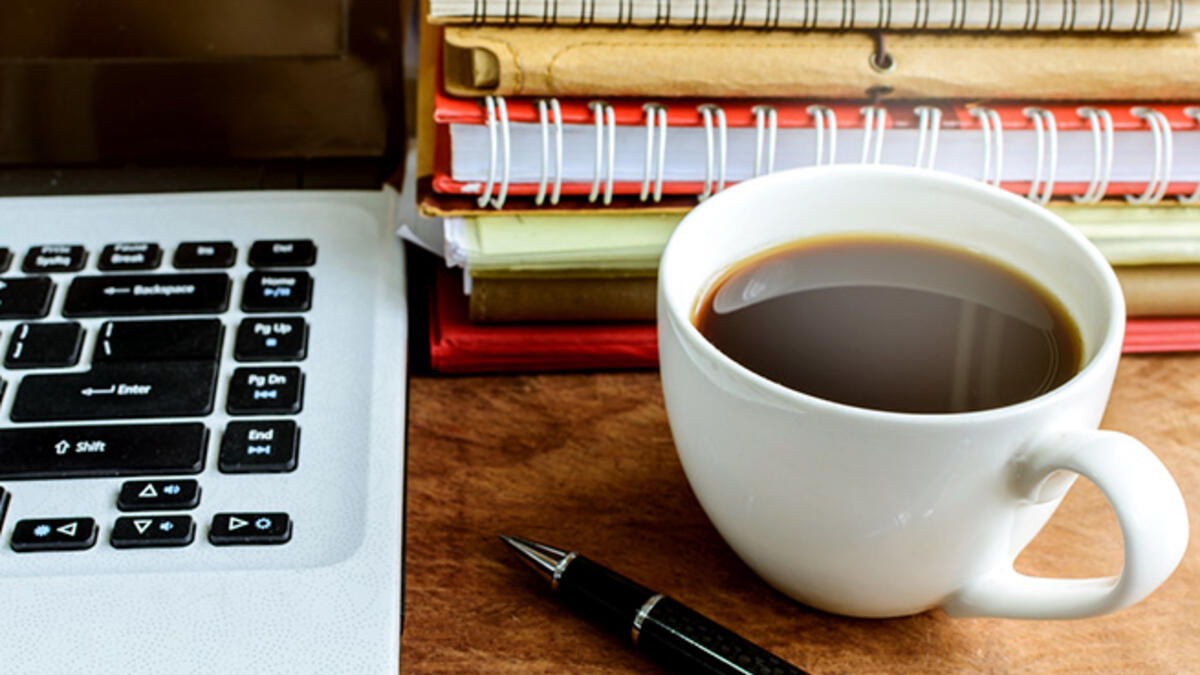 In the Middle East, having someone to bring you your morning coffee just the way you like it is just one of the perks of the job. But when the office/ tea boy goes above and beyond to fetch you a felafel sandwich, he will definitely expect a tip for his efforts.