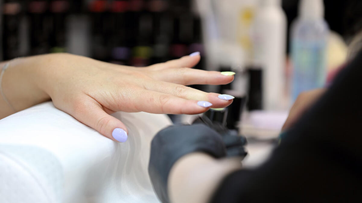 The Asian nail technicians at the women-only spas, who perfect your manicure and pedicure are a candidate for extra bills or coins. Mani pedis are pretty affordable in the Middle East, so why not show your appreciation with as little as a $1 tip? Not per hand or foot, but more likely per Filipina who has attended to your tired paws and pads.