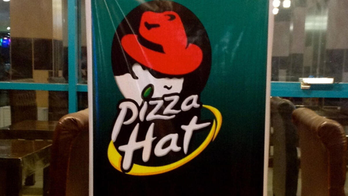 counterfeit food franchise pizza hat Iran