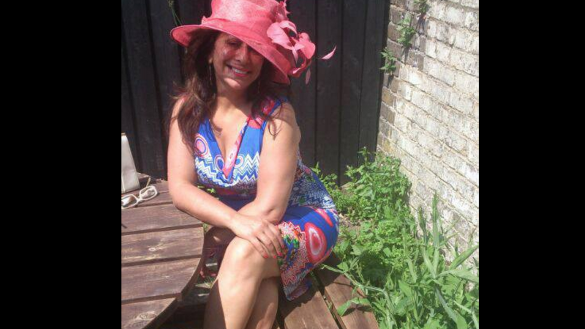 Even mamas keep it stylish!