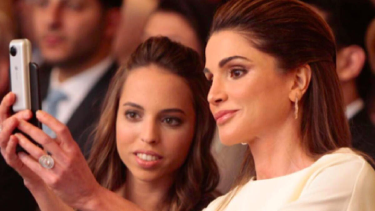 The Jordanian King and Queen tied the knot in 1993 and have had four kids Princess Eman Princess Salma Prince Hussein