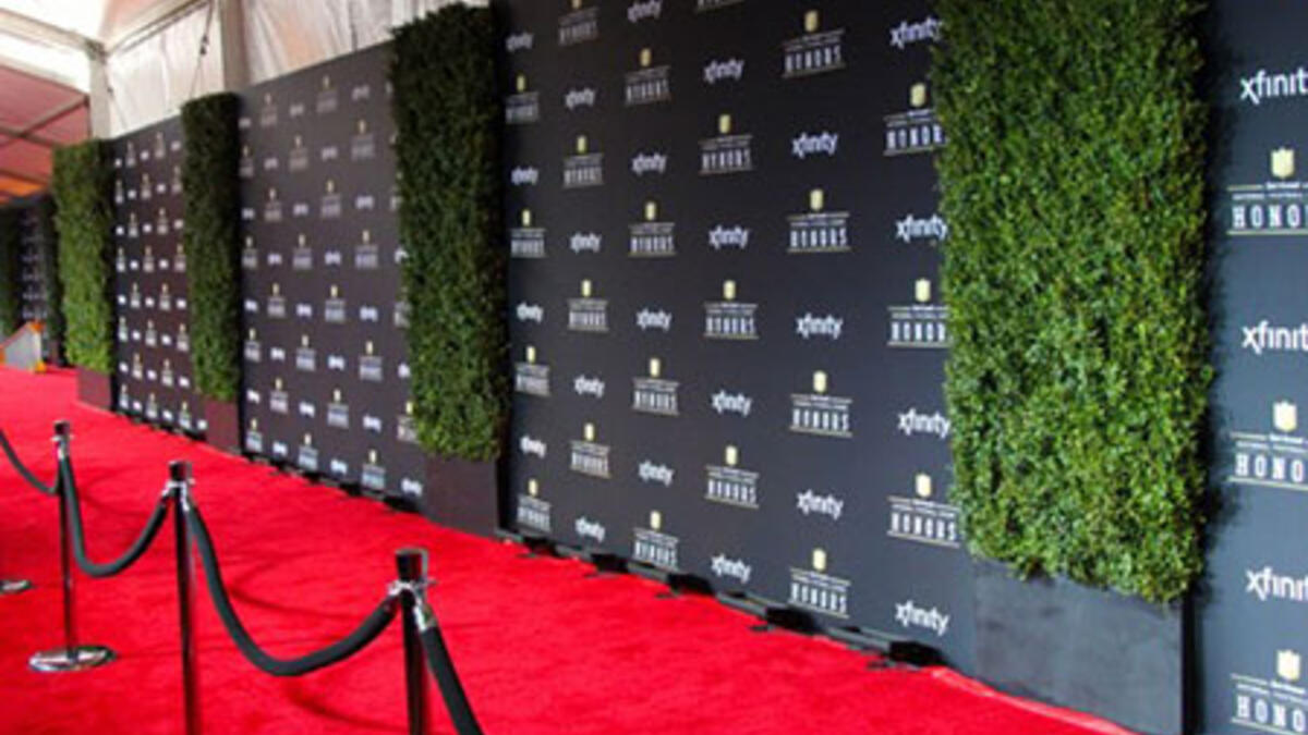 الاتفاق مع شركة  "المجموعة المتحدة" لتنظيم الحفلات بنظام "outdoor"، وذلك في مناطق مختلفة داخل المملكة وإحضار الممثلين المشاركين في الأفلام لحضور العرض الخاص.