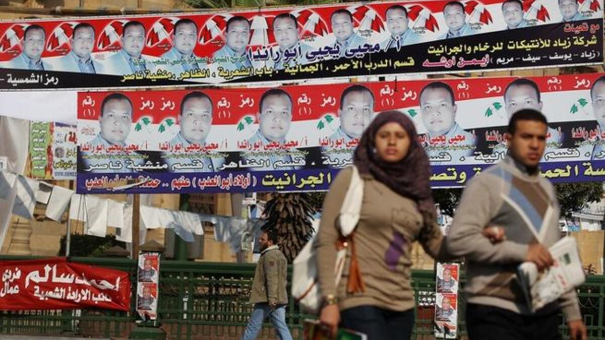 Changes in the parliamentary electoral law, manifestly a result of the revolution, include the modification of the minimum age:
The 'transitional' government approved the reduction in the minimum age for candidates from 30 to 25. The role played by
'youth' out in force in Tahrir, dominant through social media, may have encouraged this amendment.