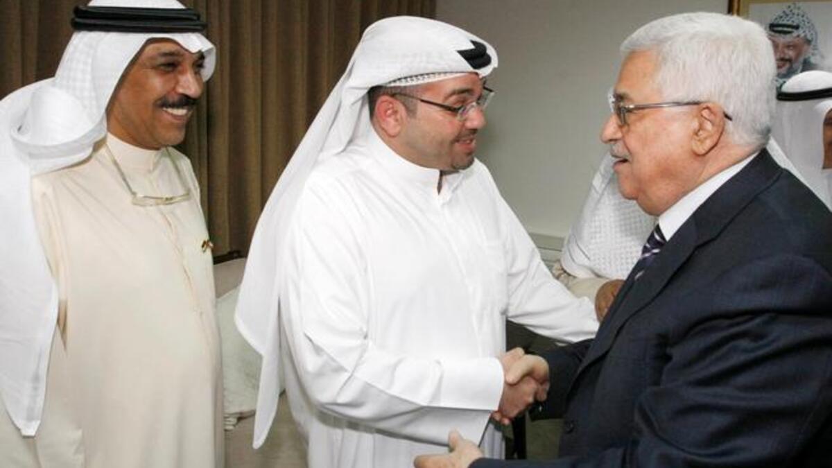 'Abdullah Rweished' sings in Jerusalem as twelve thousand Palestinians voices sing along in a holy chorus.
