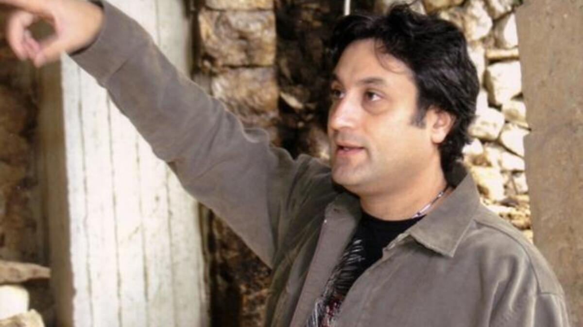 Michel Hayek prophesies a Kuwaiti terrorist ring. He promises the Lebanese safety from financial ruin. Lebanon may discover oil, as well as witnessing a religious miracle! A brief clash between Lebanon & Israel takes care of unfinished business. He forecasts a reformed, re-bordered Mideast. The Arab Spring will not triumph in Syria soon.