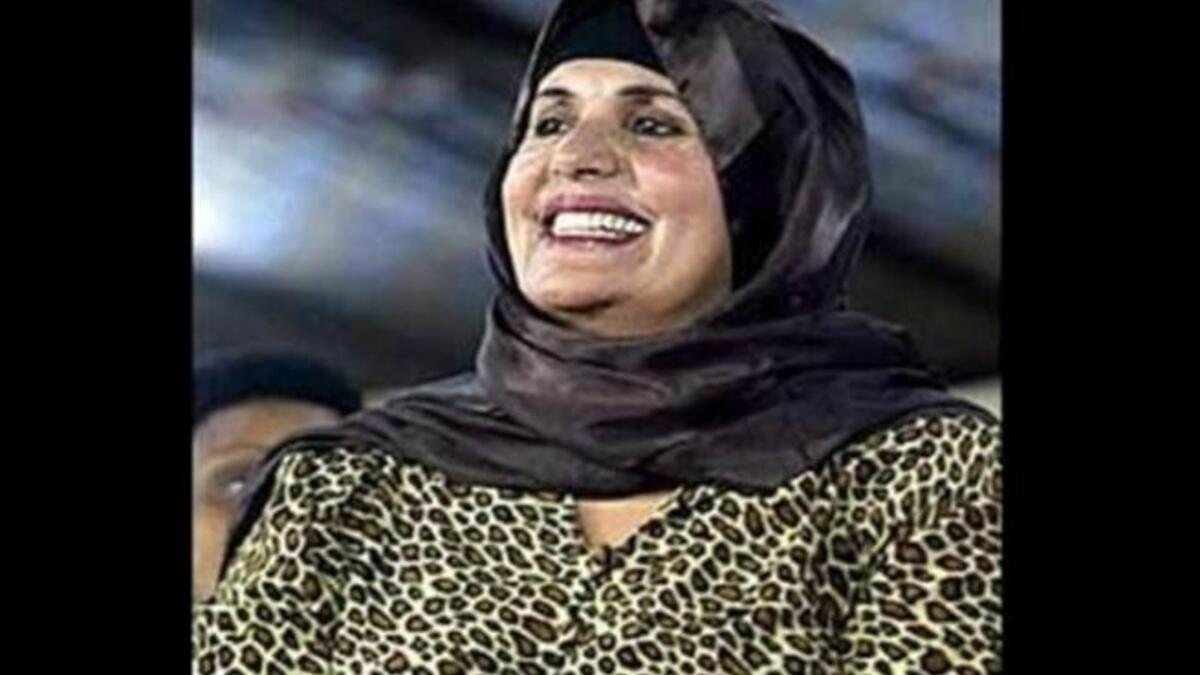 يعرف عن السيدة الأولى في ليبيا صفية فركاش وهي الزوجة الثانية للقذافي حبها الشديد للتسوق برفقة ابنتها عائشة في محلات أوروبا.