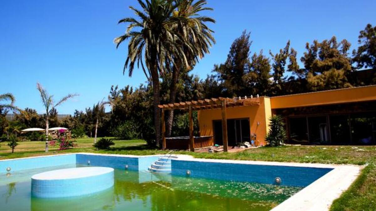 The house of Muatassim Gaddafi is another luscious leafy family retreat to the fancy collection. Gaddafi family’s luxury mansions in Libya were not all above ground so to speak. These made up the tip of the iceberg when you consider Gaddafi had a Chinese-built underground whole other strata of snazzy accommodation in an intricate tunnel system.