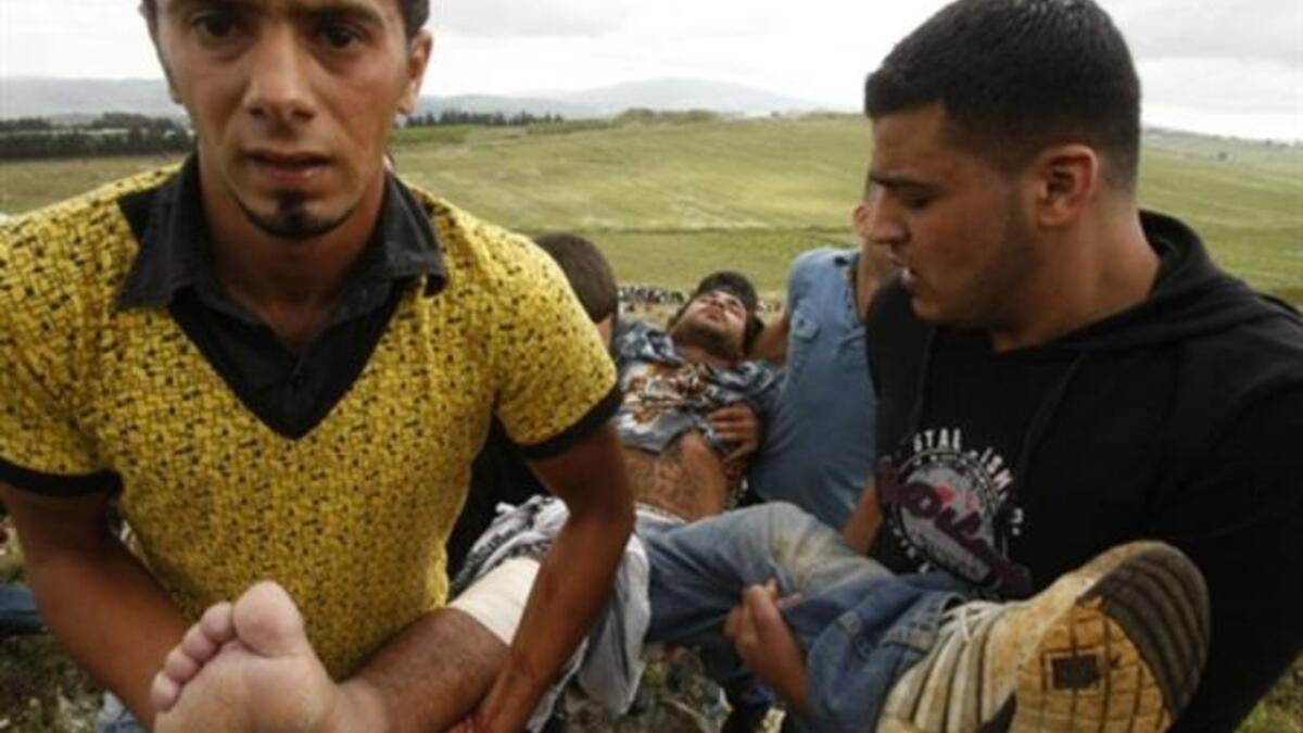 10 اشخاص استشهدوا واصيب اكثر من 70 آخرين بجروح الاحد في اطلاق نار اسرائيلي على الحدود اللبنانية خلال تظاهرة في مارون الراس.