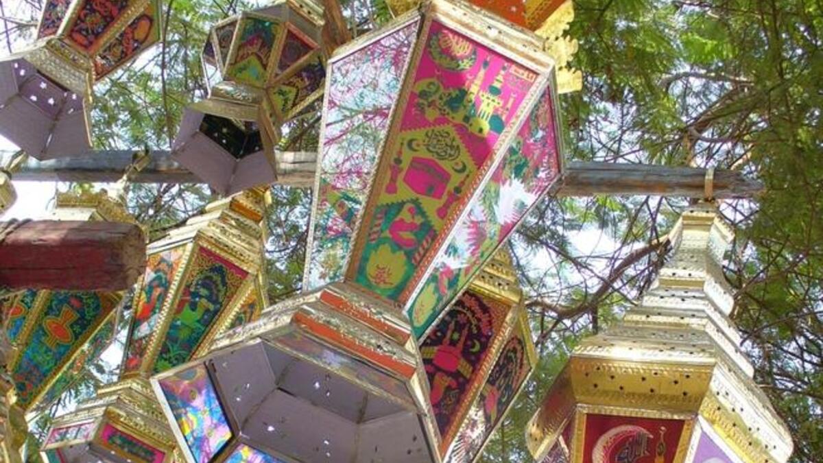 Ramadan lights: In countries like Egypt, lanterns are known to be a symbol of Ramadan. They are hung across the cities of Egypt, part
of an 800 year old tradition. While in Saudi Arabia, markets continue to operate uncharacteristically late.