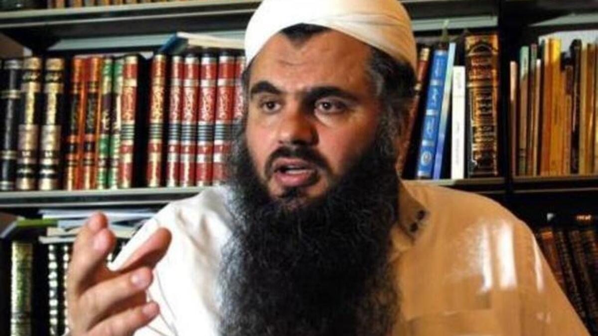 أبو قتادة  فلسطيني الأصل ومتهم بأنه الذراع اليمنى لبن لادن في أوروبا؛ سجن في بريطانيا وحكم عليه بالمؤبد في الآردن.