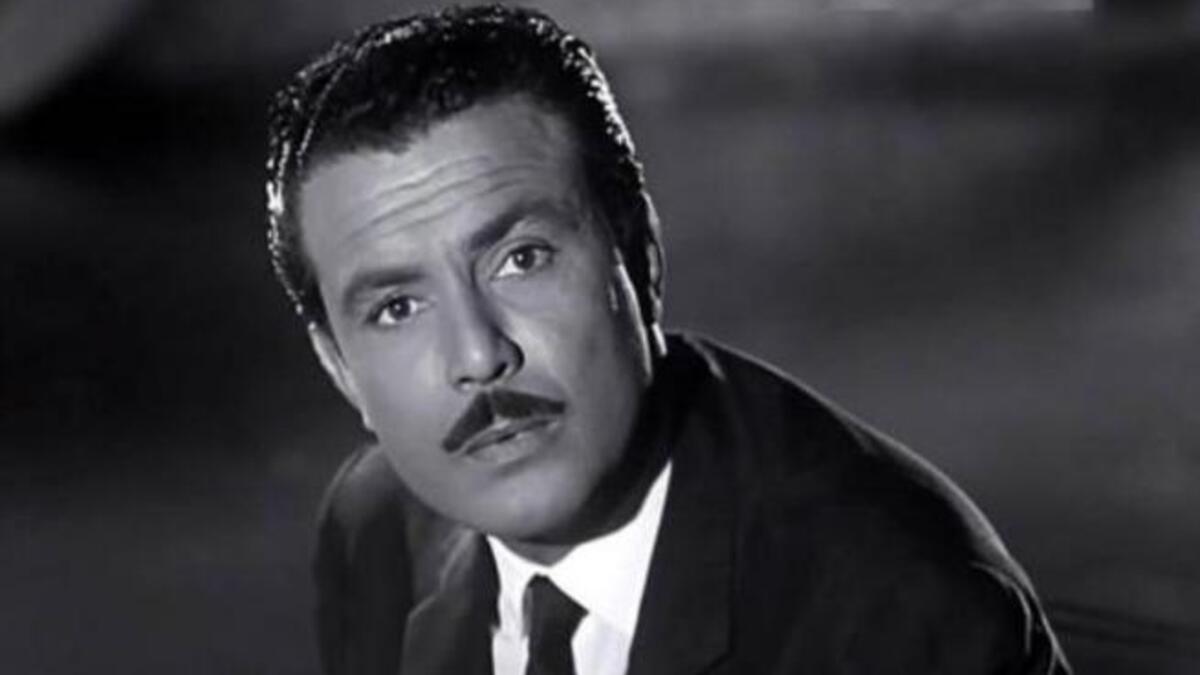 وكان الممثل الراحل صلاح ذو الفقار أول أزواجها السينمائيين في فيلم "مال ونساء" عام 1960.