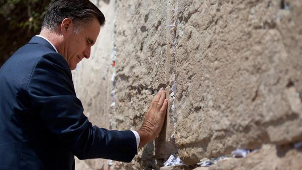 Mitt Romney pays respects to the Western Wall, Jerusalem