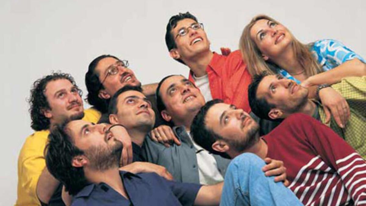 Syrian singers Kulna Sawa