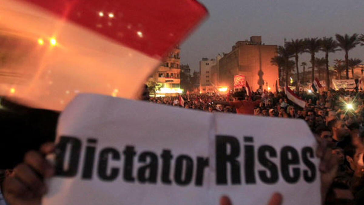 Morsi Democratic Dictator