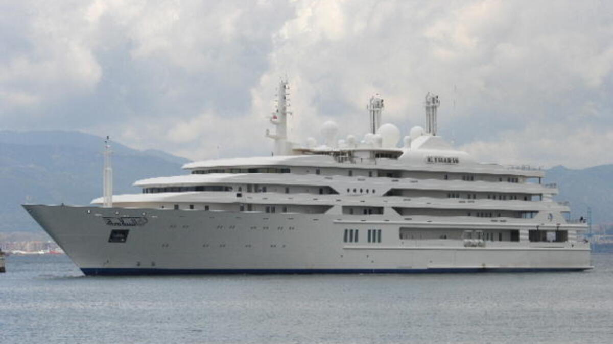 يخت السلامة- تعود ملكيته للأمير السعودي سلطان بن عبد العزيز ابن الملك الراحل فهد آل سعود. 200 مليون يورو.