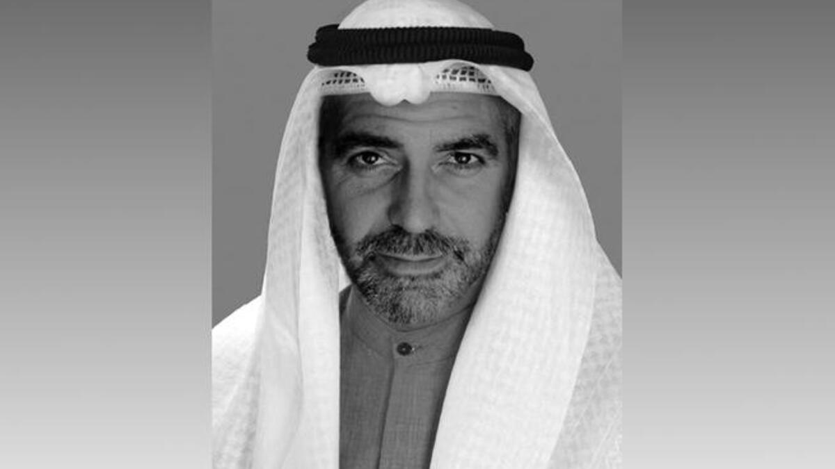 George Clooney: He was arrested in Sudan, makes movies criticizing the US government’s policies in the Middle East and is considered some of the world’s best eye-candy. Not bad for an American!