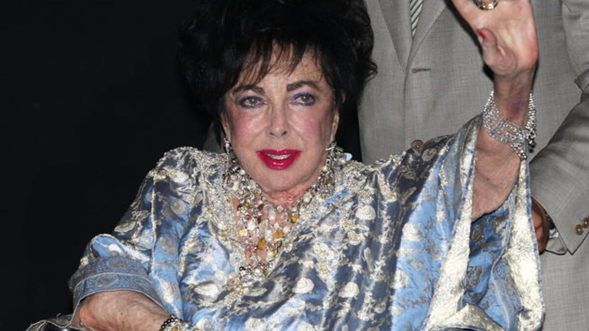 Exotic Elizabeth was known for her glittering collection of jewelry, which included the La Peregrina pearl, once owned by Queen Mary Tudor of England and the Krupp diamond, a 33.19-carat stone.