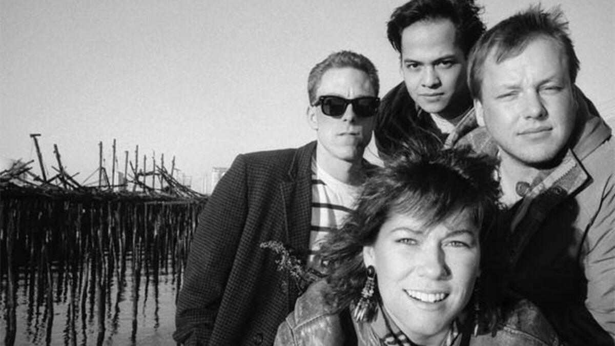 فريق بيكسيز للروك الأمريكي