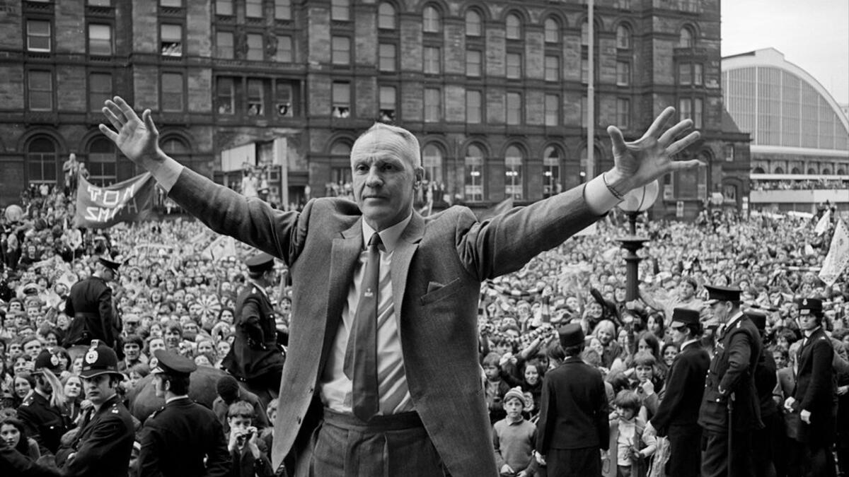 المركز العاشر: الاسكتلندي بيل شانكلي