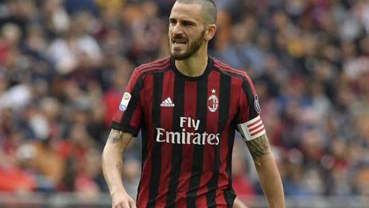 المركز الثاني: المدافع الإيطالي ليوناردو بونوتشي - من يوفنتوس إلى ميلان مقابل 37 مليون يورو 2017.