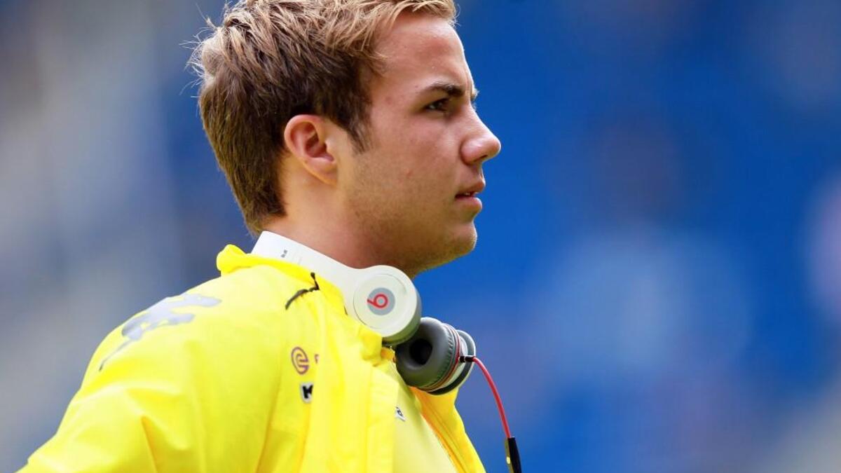 2011: لاعب الوسط المهاجم الألماني ماريو غوتزه (بوروسيا دورتموند)