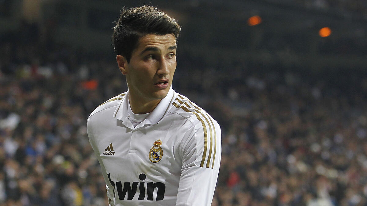 لاعب الوسط التركي نوري شاهين: صفقة أخرى غير مفهومة أبرمها مورينيو في ريال مدريد صيف عام 2011، فرغم توقع الكثيرين نجاح نجم بوروسيا دورتموند السابق في العاصمة الإسبانية، إلا أنه كان لمدربه البرتغالي رأي آخر تمثل في عدم الاعتماد على اللاعب.