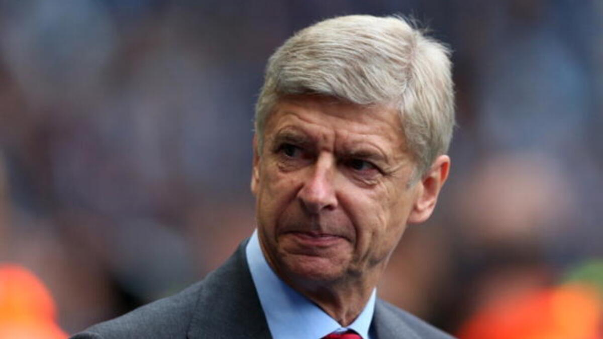 الفرنسي آرسين فينغر (آرسنال) برصيد 11693 نقطة.