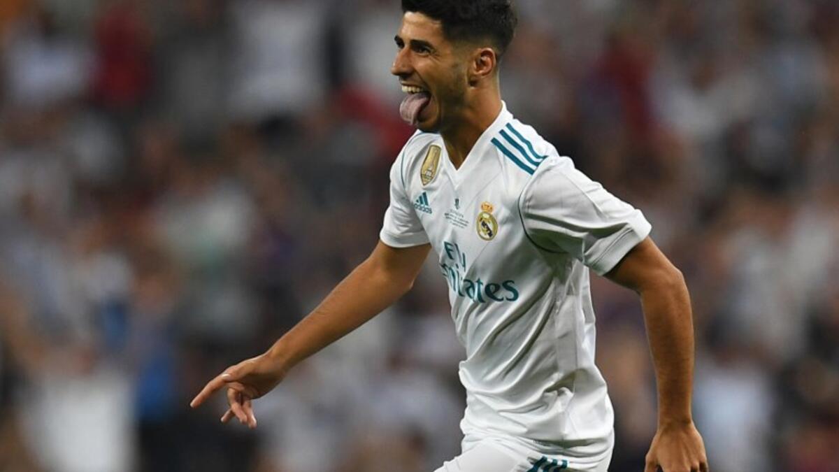 الجناح الإسباني ماركو آسينسيو (ريال مدريد): ظهر بصورة استثنائية وبات وعنصراً هاماً للملكي، ساهم في الفوز بكأس السوبر المحلي، سجل هدفين رائعين في برشلونة. كما سجل في نهائي دوري الأبطال أمام يوفنتوس. خاض 23 مباراة الموسم الماضي وسجل ثلاثة أهداف، يعتبره كثيرون "معجزة إسبانية".