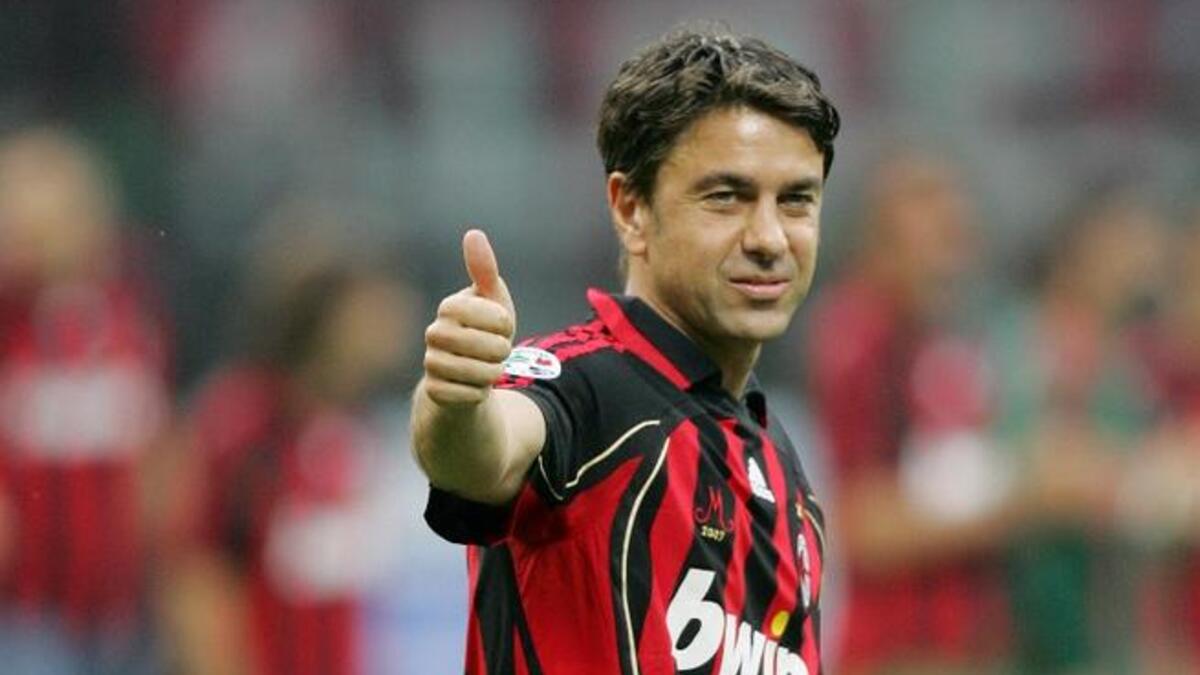 المدافع الإيطالي أليساندرو كوستاكورتا، فاز مع ميلان بدوري أبطال أوروبا 5 مرات.