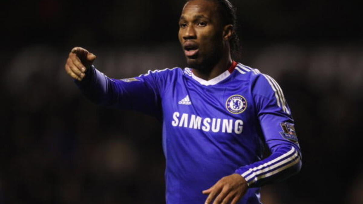 المركز السادس - المهاجم الإيفواري ديدييه دروغبا: انتقل من مرسيليا إلى تشيلسي صيف عام 2004 مقابل 24 مليون جنيه استرليني.