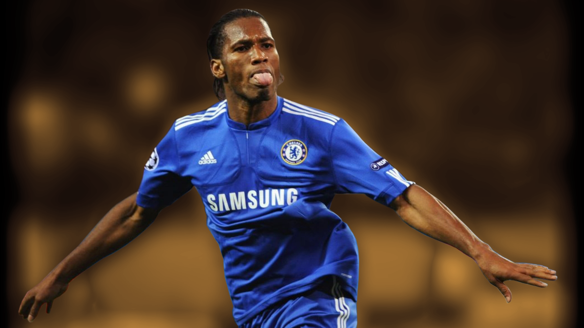 المهاجم الإيفواري ديدييه دروغبا: جاء من مرسيليا عام 2004 مقابل 24 مليون جنيه، أدرك التعادل في نهائي دوري الأبطال 2012 قبل أن يسجل ركلة الجزاء الفاصلة التي منحت الفريق اللقب الأوروبي. اختير أفضل لاعب في تاريخ النادي الذي فاز معه بـ 12 لقباً.