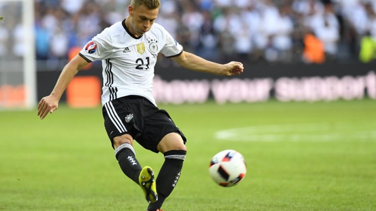 الظهير الألماني جوشوا كيميتش