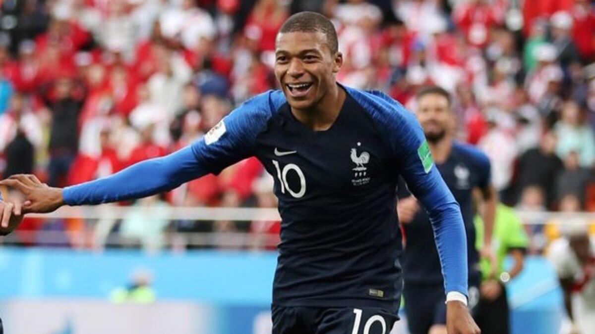 المركز الرابع: المهاجم الفرنسي كيليان مبابي (باريس سان جيرمان)